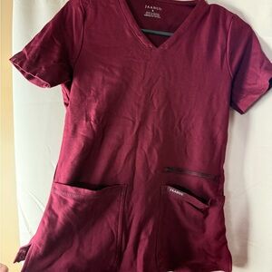 Jaanuu Burgundy scrub set